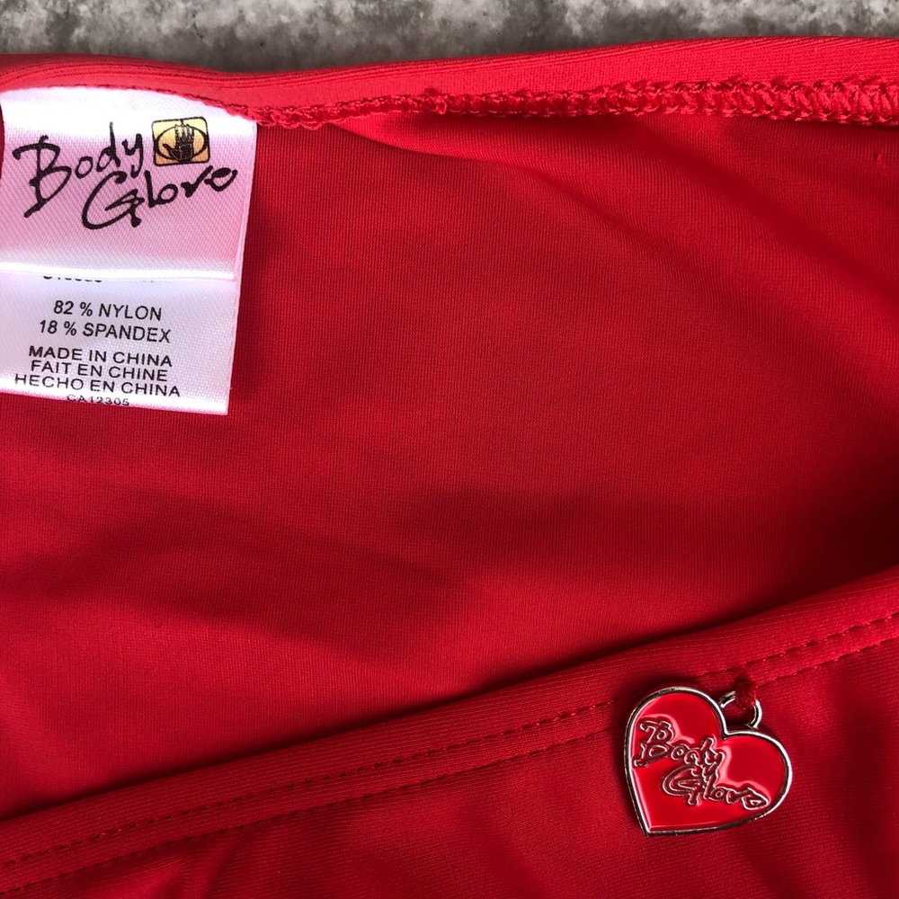 Body Glove basic red bikini bottom size S/P - Picture 2 of 4